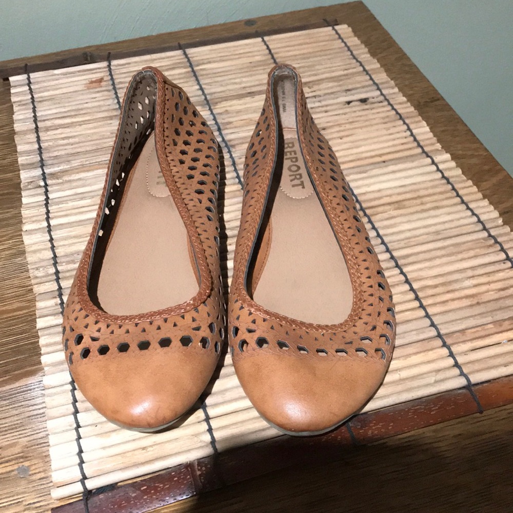Report ballet tan woven cutout flats 7.5 like new